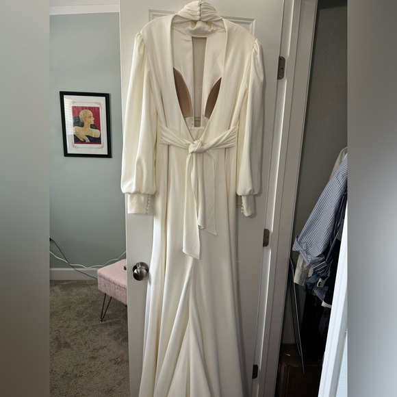 Justin Alexander High Neck Long Sleeve Fit and Flare Wedding Dress - Picture 5 of 9